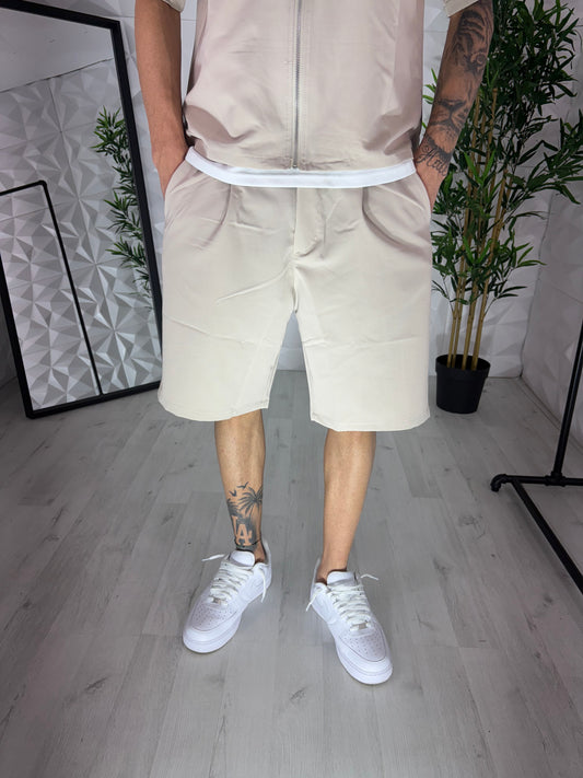 Completo elegante beige corto