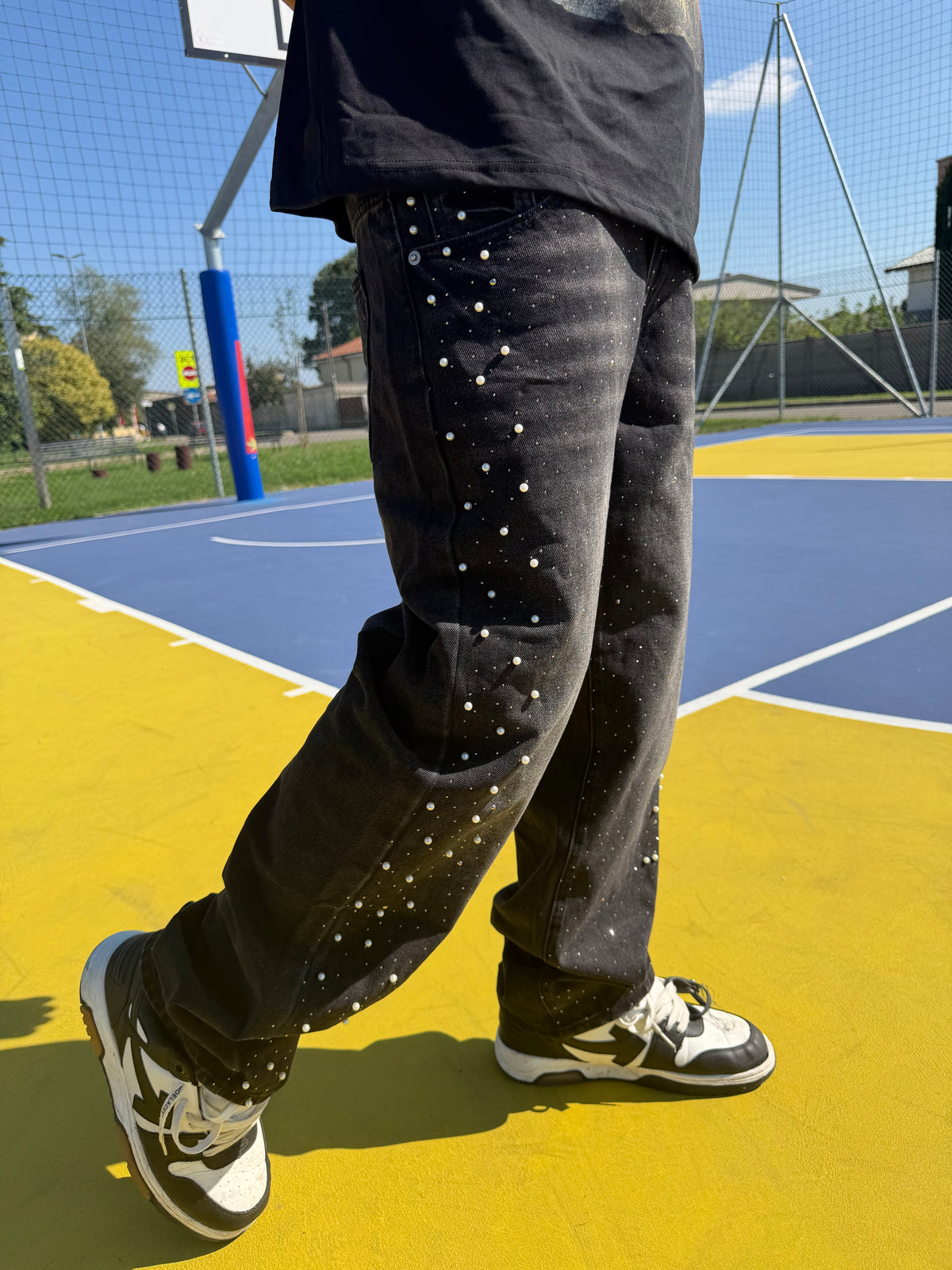 JEANS CON STRASS